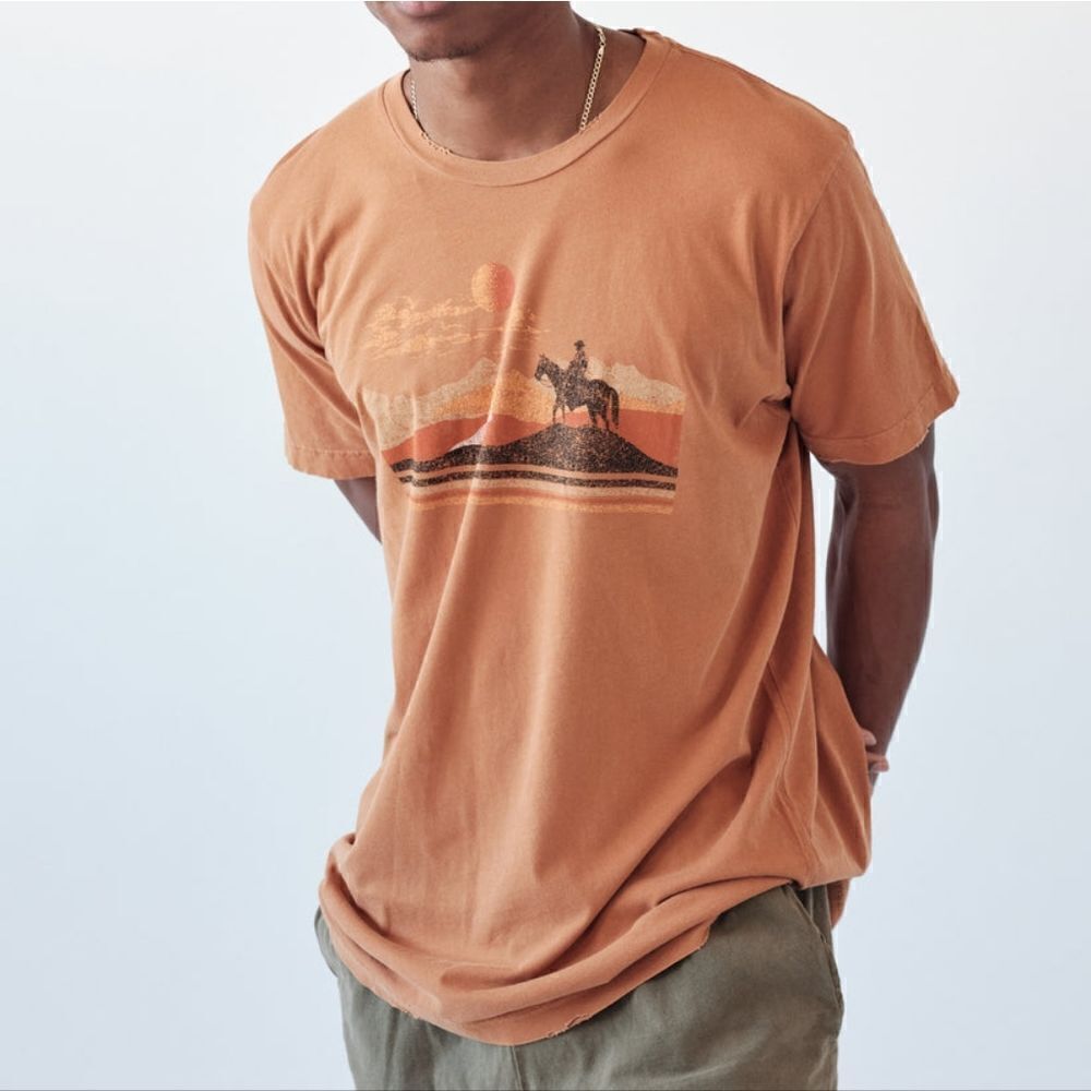 NWOT Midnight Rider Sunset Ride Cowboy Unisex Graphic Tee Size XL